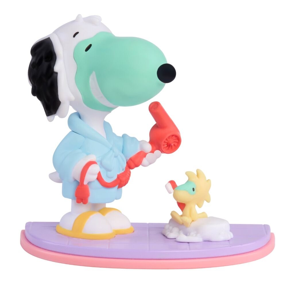 Figura con Escenario Sorpresa Snoopy: Peanuts Collection