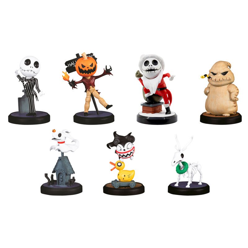 Figuras sorpresa Pesadilla antes de Navidad de la colección Hero Box de Beast Kingdom sobre peana individual