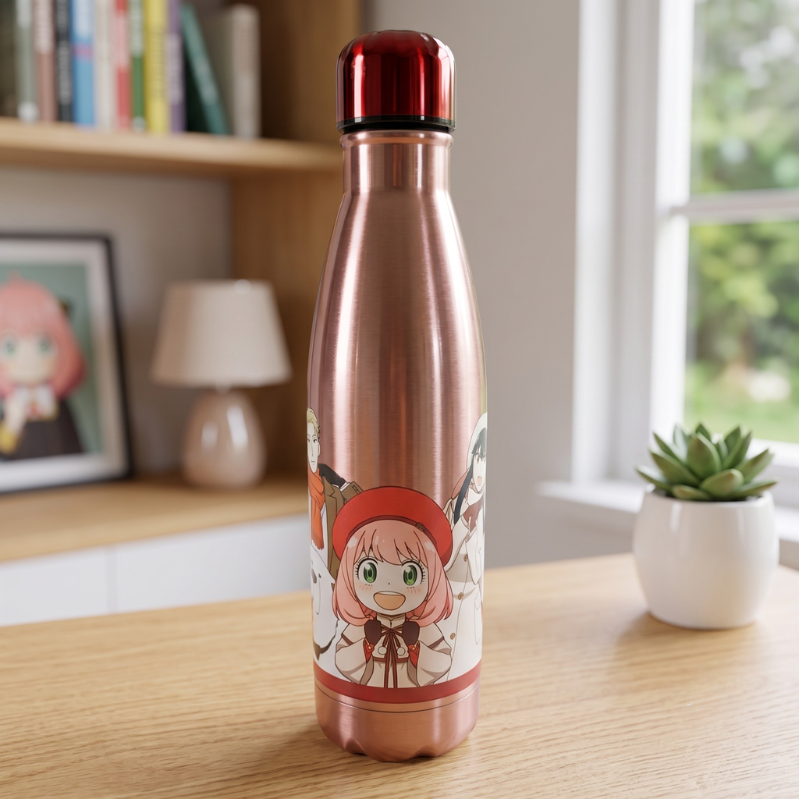Botella termo Spy x Family vista frontal con diseño de la familia Forger