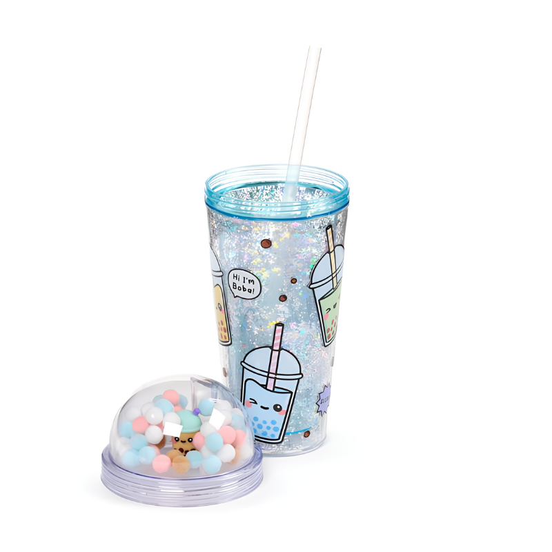 Detalle de la tapa decorada del vaso Bubble Tea